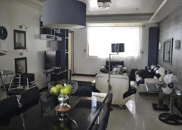 Spacious Rise Homestay *