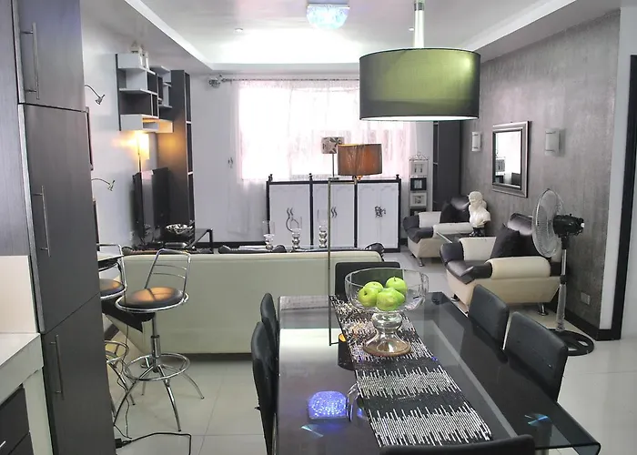 Homestay Spacious Rise *